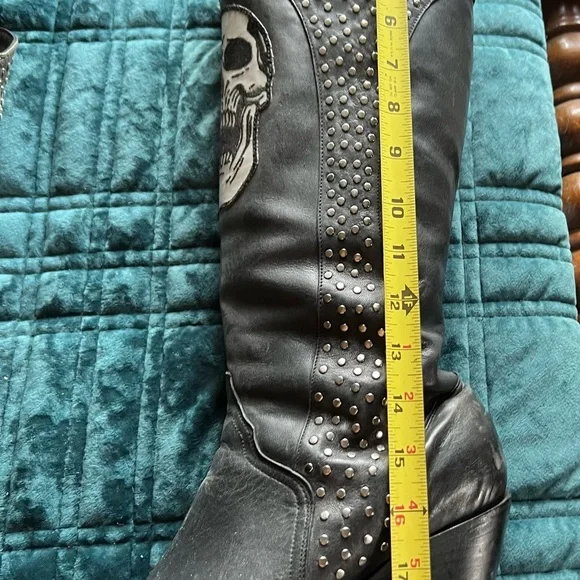 Old Gringo skull and stud boots. - Picture 3 of 6